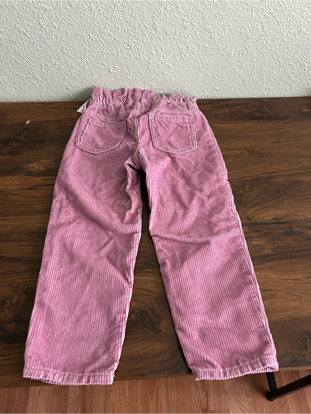 GAP Girls Pink Corduroy Elastic-Waist Pants. Size 5 year